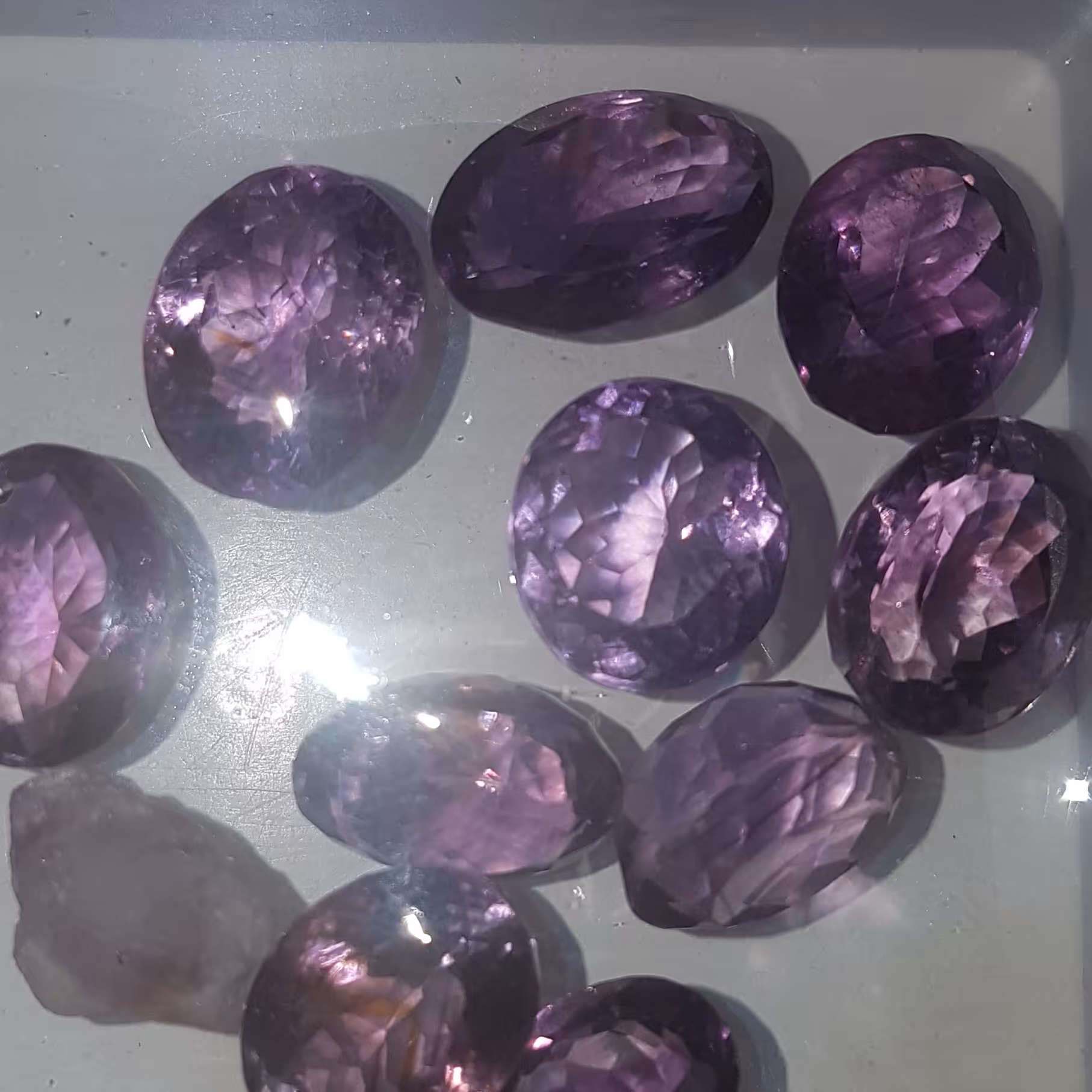 نگین امیتیس جواهری