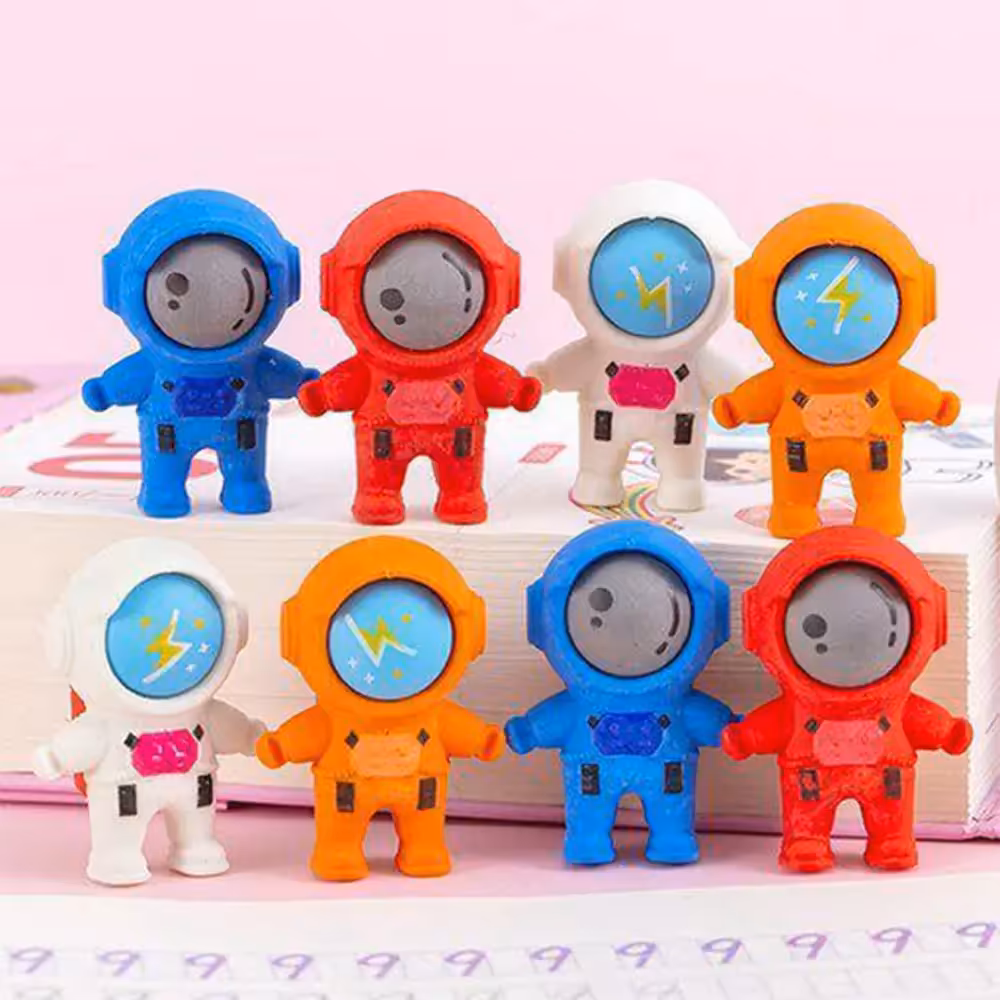 پاکن فانتزی 3 بعدی فضا نورد