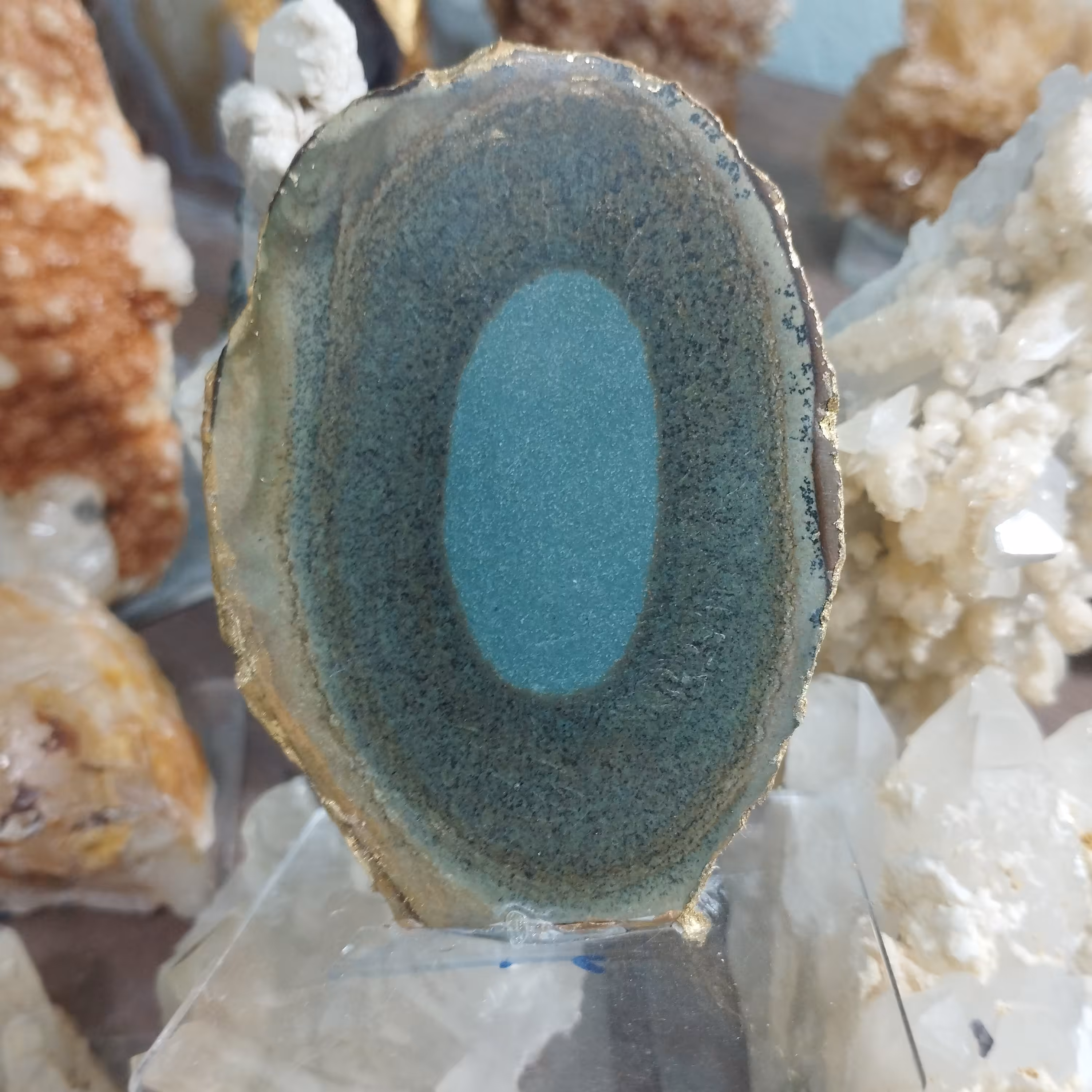 گوهر سنگ کلکسیونی جاسپر امپریال یکطرفه دستساز قد 8سانتیمتر پهنا 6سانتیمتر  کد 104