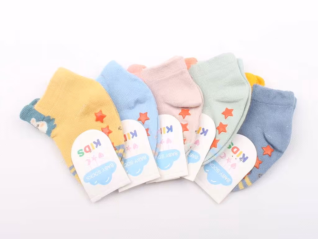 جوراب نوزادی استپ دار (6-3 ماه)