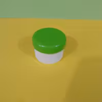 قوطی رنگی تک جداره .سی گرم .محصولی از ستاره چوبی 