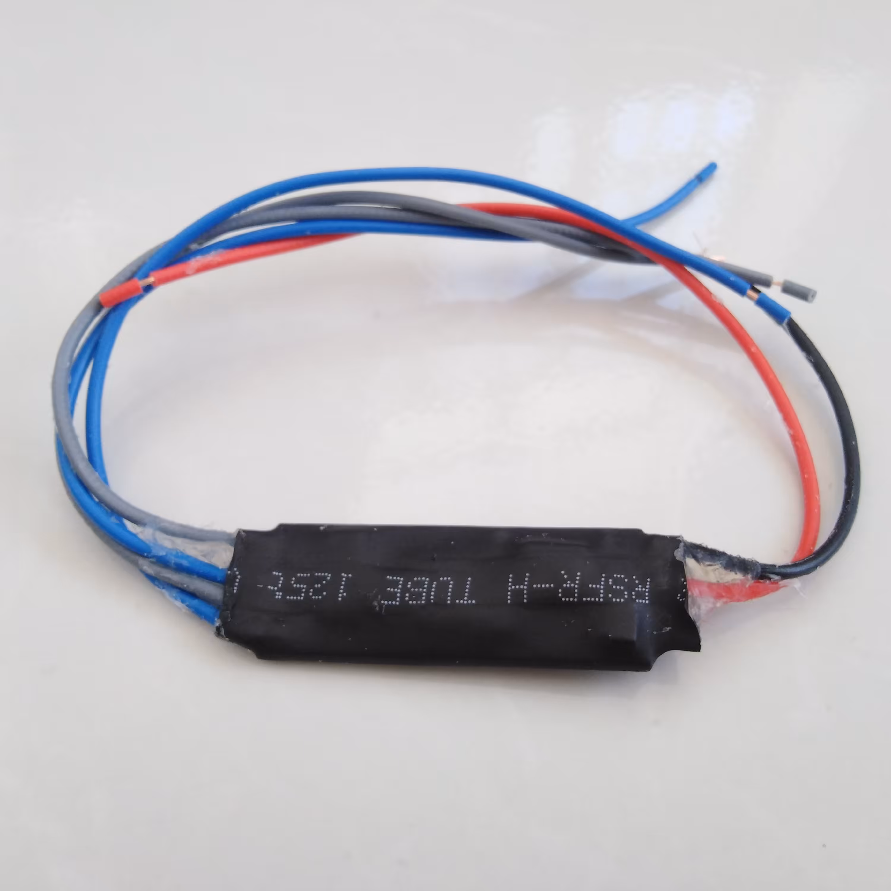 مدار فلاشر پنج کانال ضد آب با ولتاژ کاری 6 تا 36 ولت