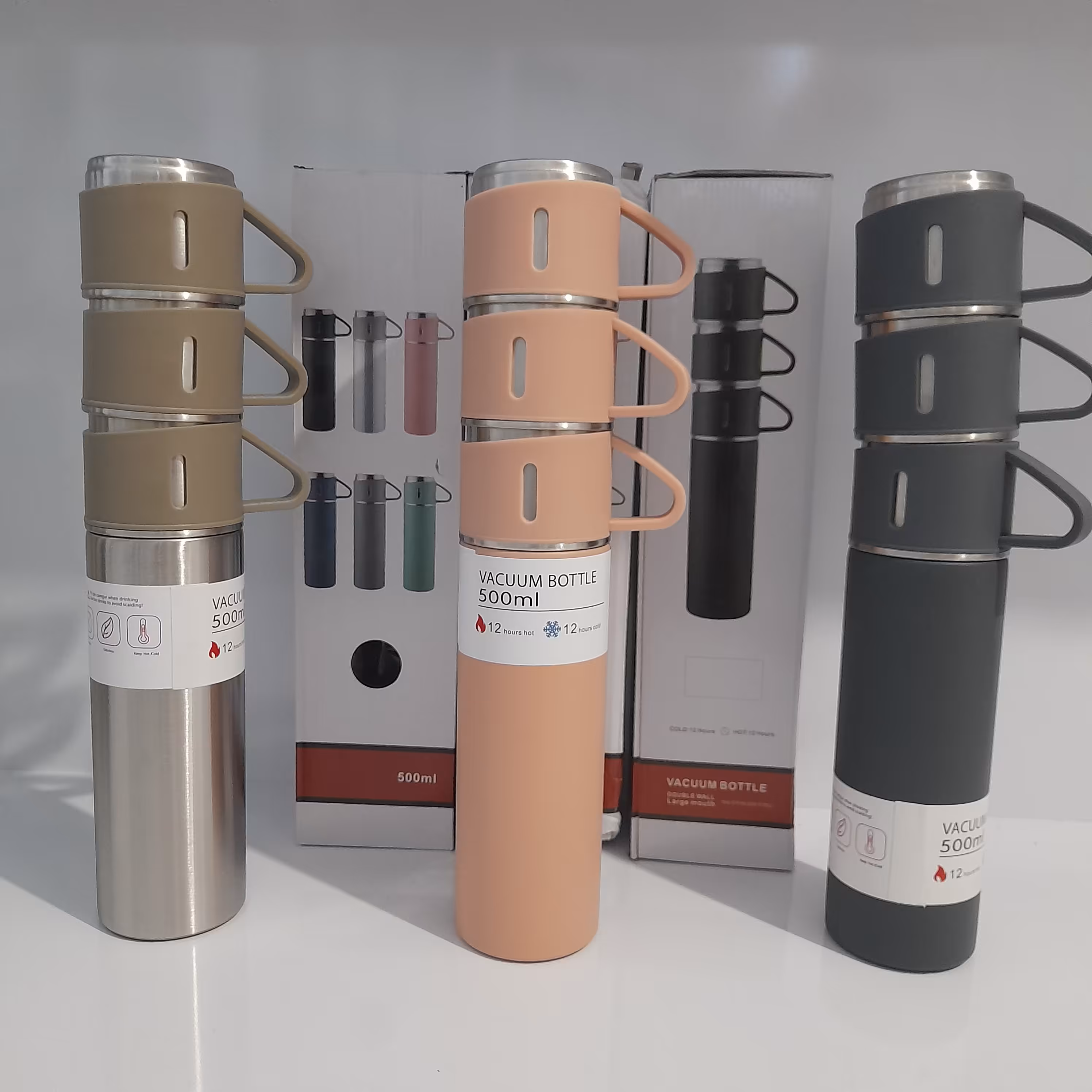 فلاسک استیل VACUUM FLASK SET 0 نیم لیتری به همراه 3 لیوان