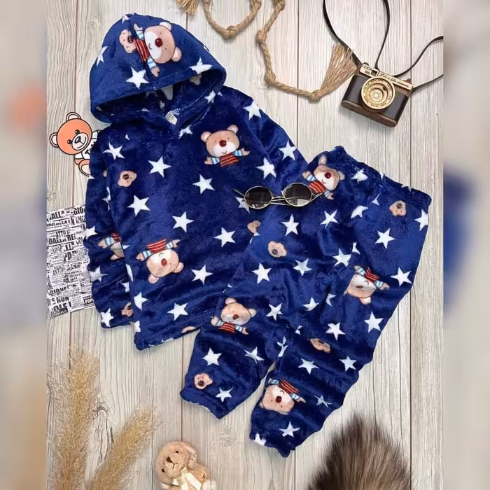 ست هودی و شلوار اسپورت بچگانه وارداتی کیفیت تضمینی رنگبندی متنوع و جذاب مناسب حدود سنی 3 تا 7 سال گرم و نرم