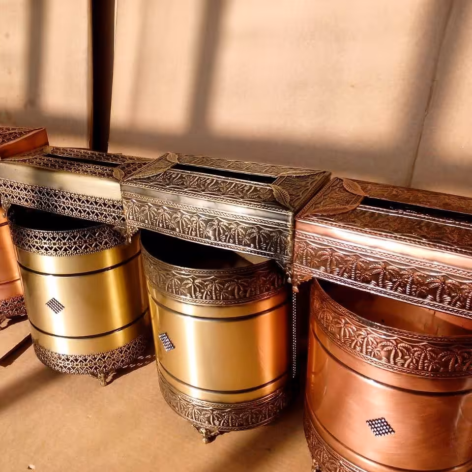 🔱سطل و جا دستمال کاغذی پیوتر🔱
تک جعبه
سنگین وزن
کیفیت عالی
3 رنگ زیتونی / مسی / طلایی
2 طرح بدنه