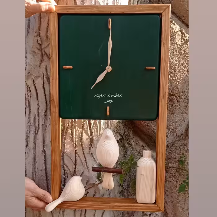 ساعت دیواری چوبی دستساز