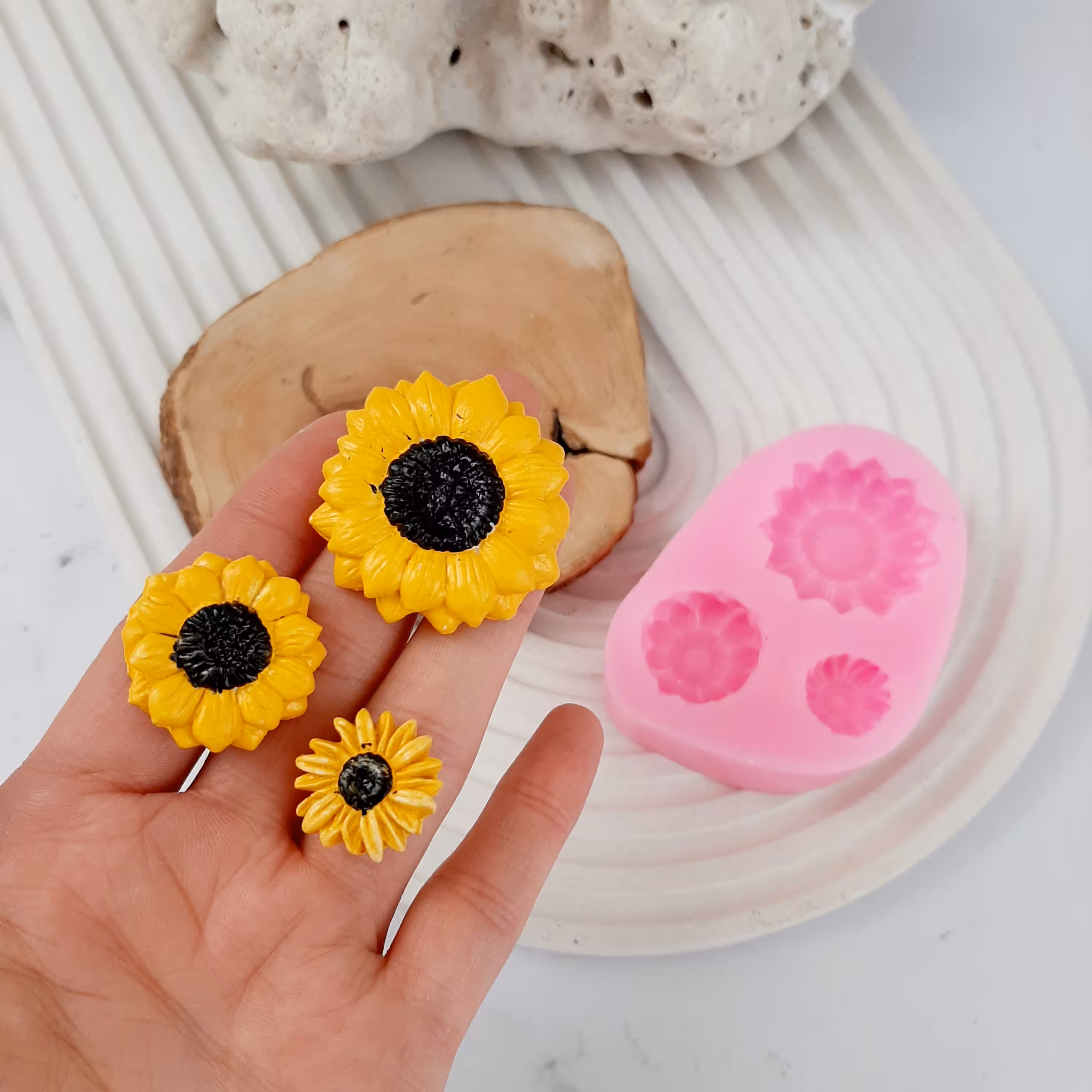 قالب آفتابگردان و بابونه سه تایی