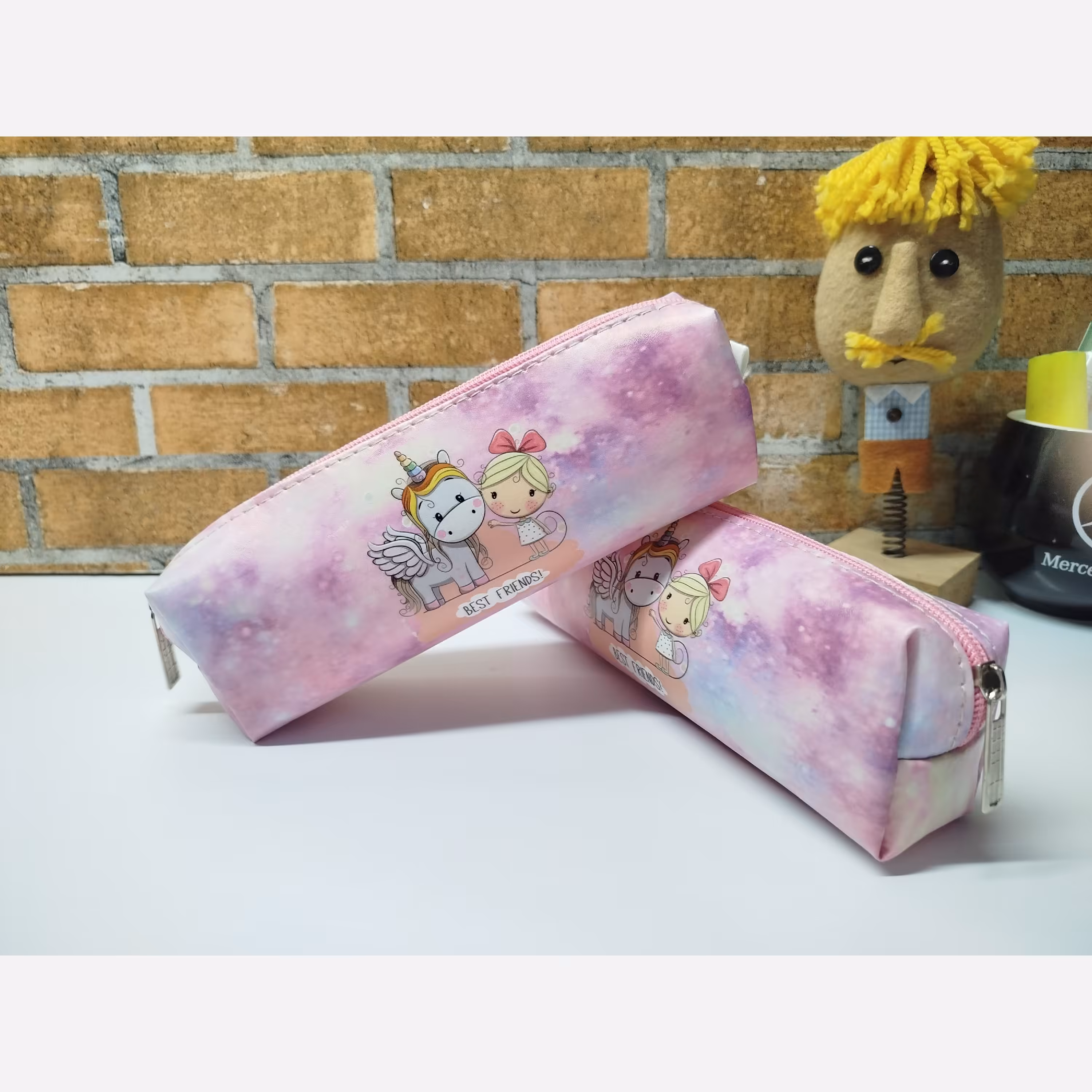 جامدادی دخترانه یونیکورن  چرمی طرح فانتزی با سرزیپ فلزی تک شاخ