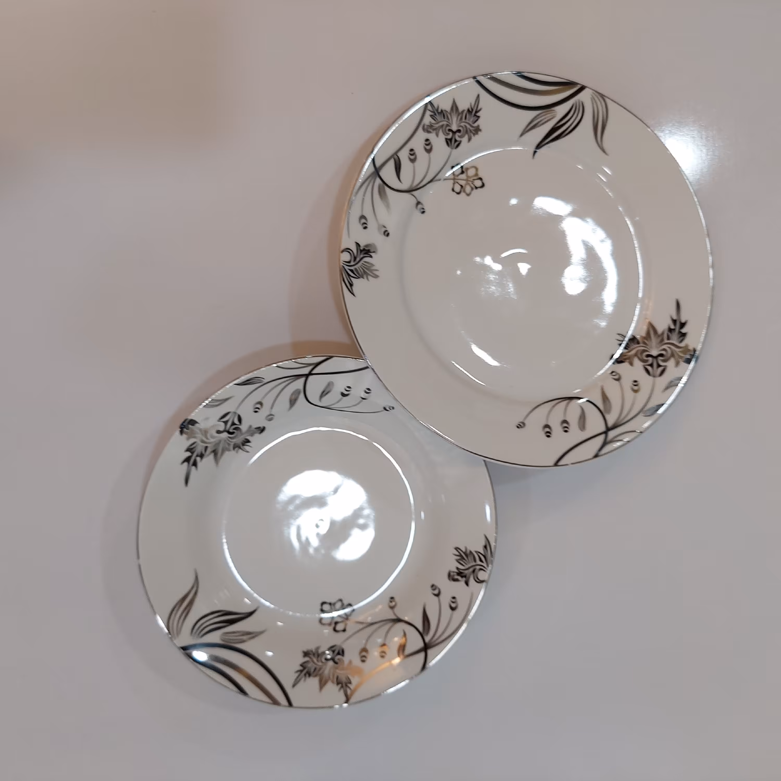 بشقاب خورش خوری سایز 21 چینی پارس بسته 6عددی  ارسال رایگان به سراسر ایران 