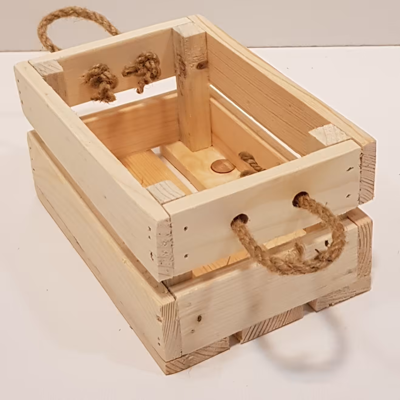 جعبه چوبی مینی دسته طنابی رنگ چوب  (خرید مستقیم از تولید کننده)