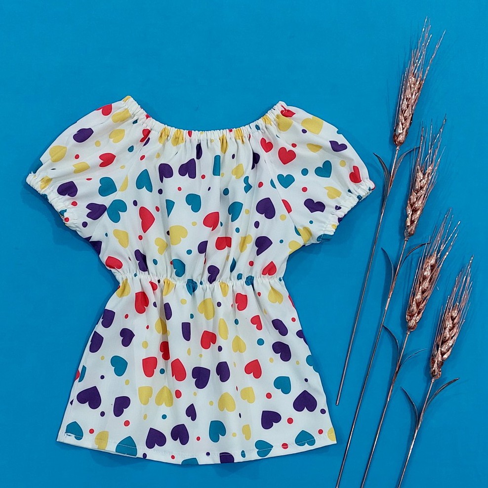 ساحلی دخترانه