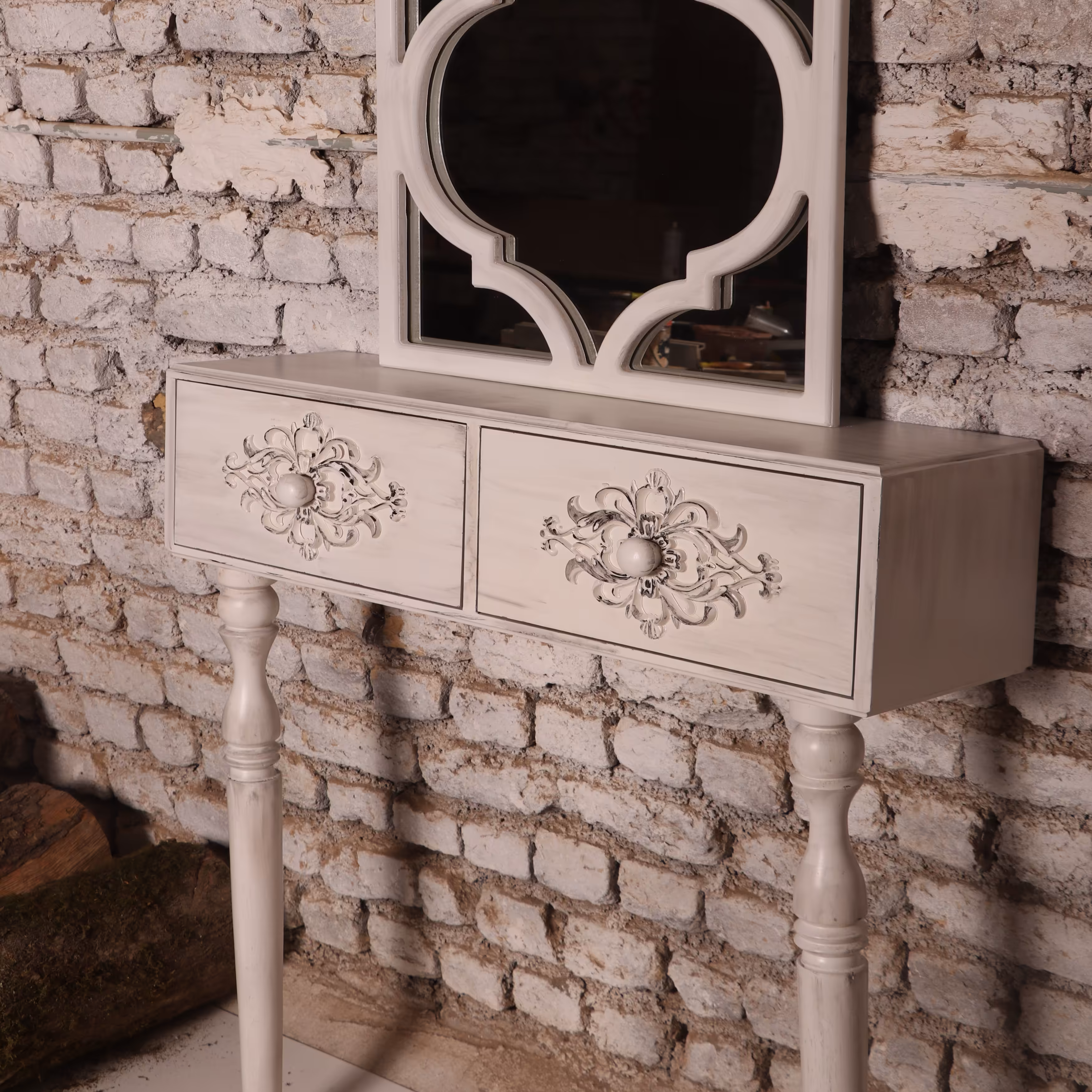 کنسول طرح پتینه به همراه 2 عدد قاب آینه