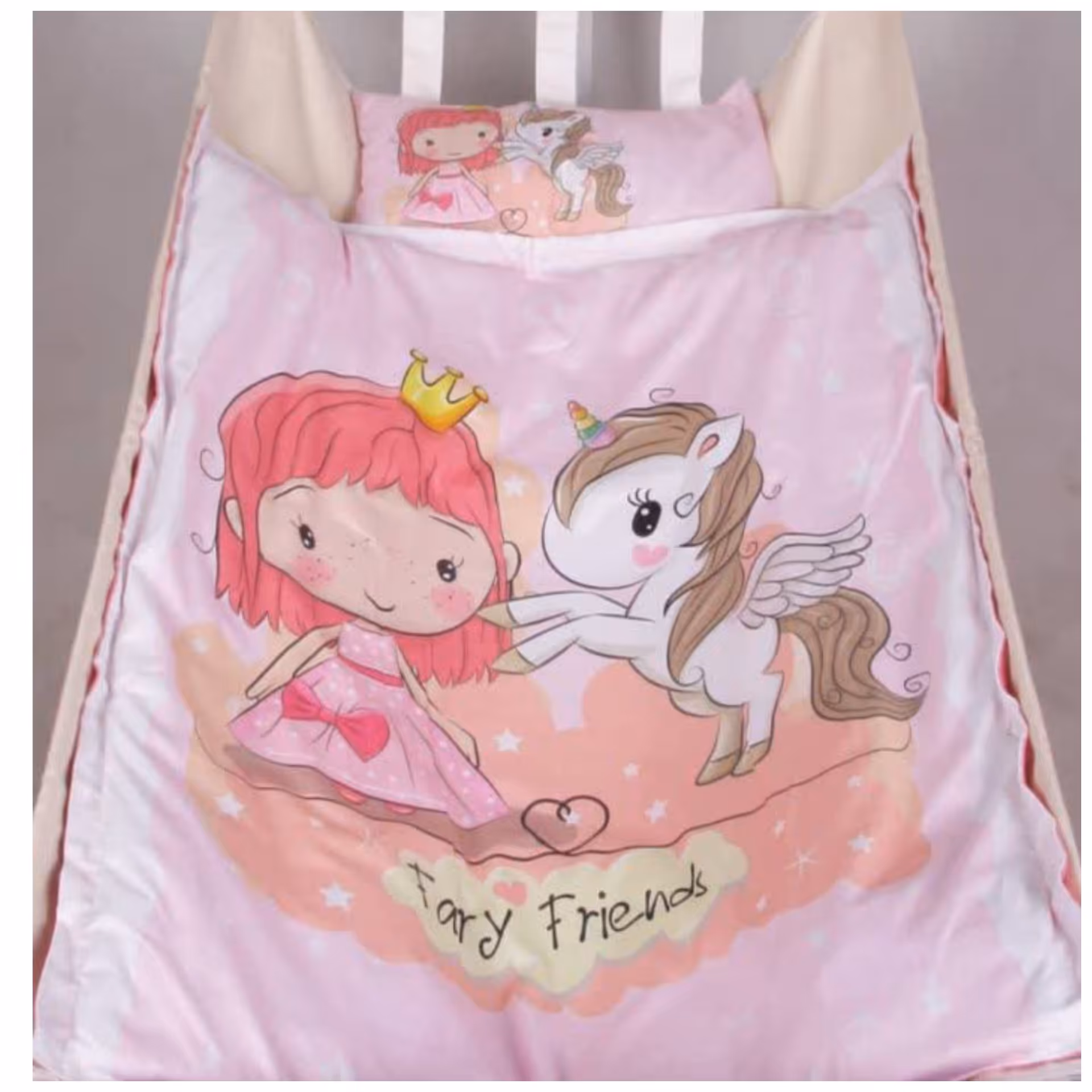 لحاف و تشک و بالشت دم دستی  طرح دخترونه