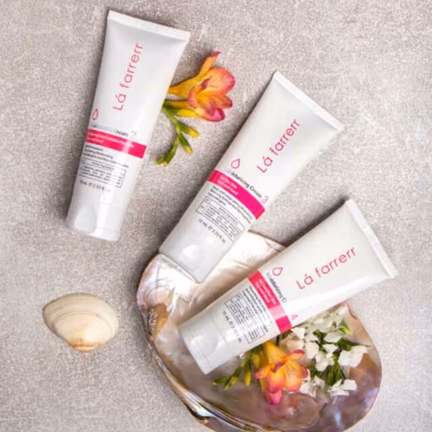 کرم مرطوب کننده صورت و دست لافارر  مخصوص پوست حساس