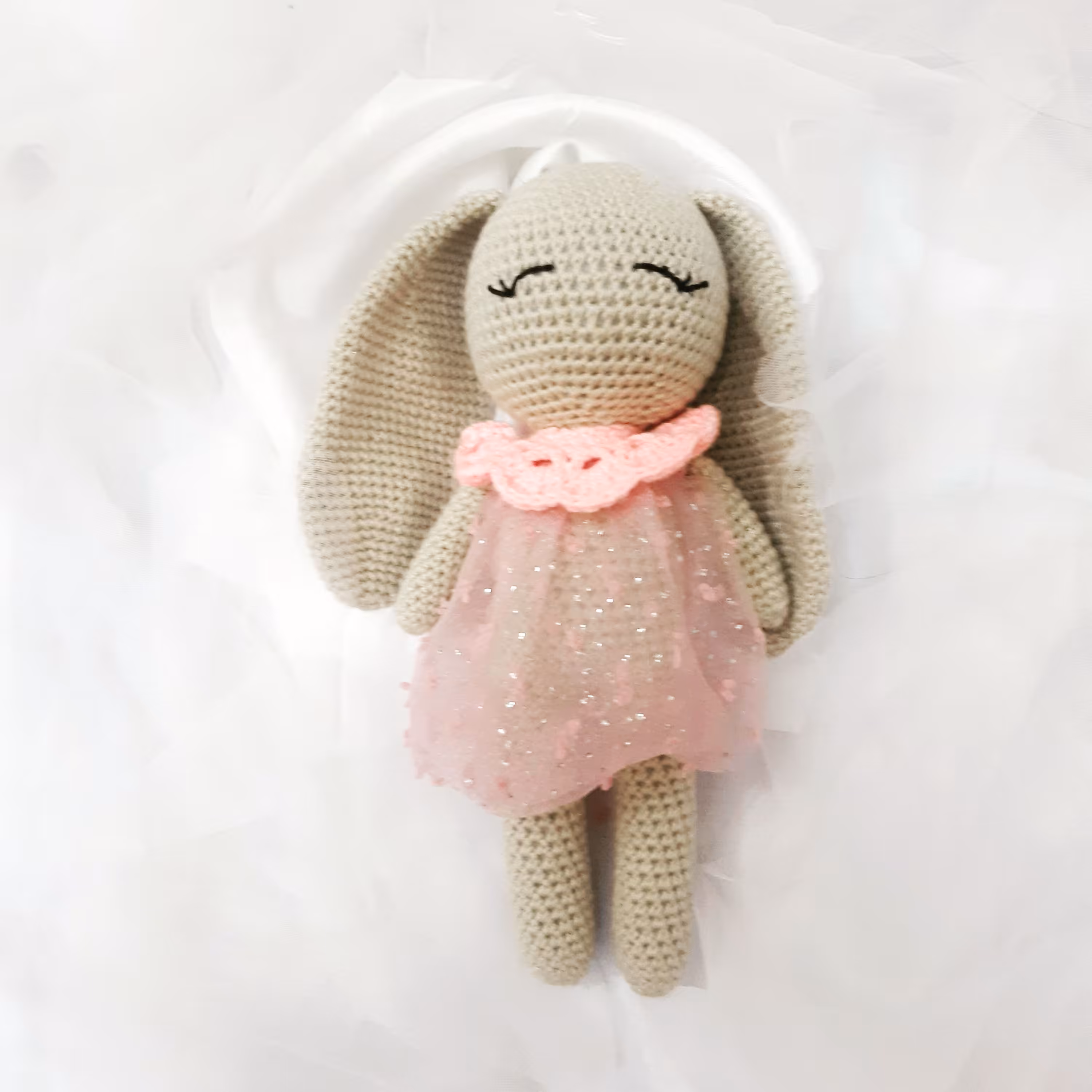 عروسک بافتنی. 23 سانت.بافته شده با کاموای ترک وپر شده با متریال درجه یک