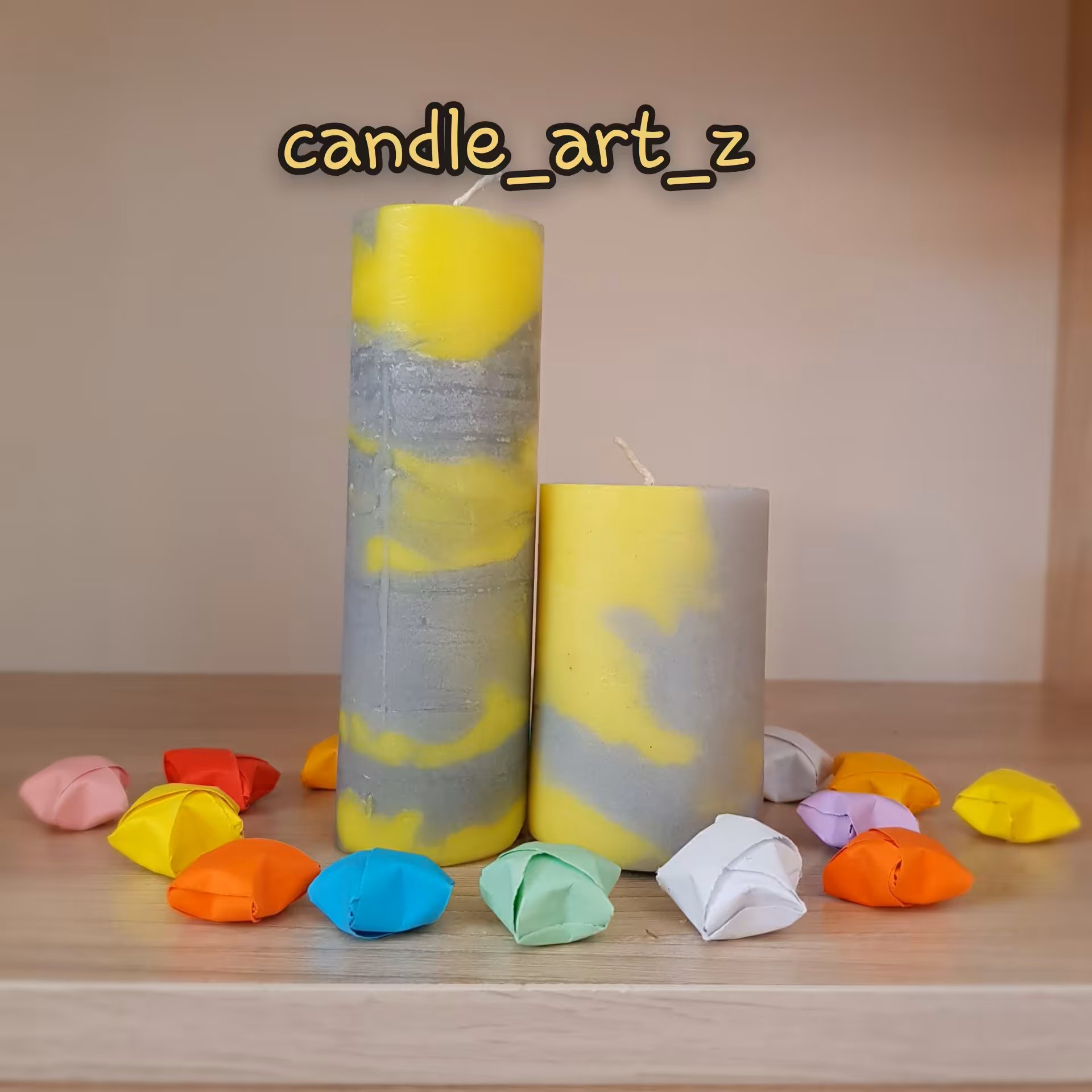 شمع استوانه دورنگ لیمویی طوسی