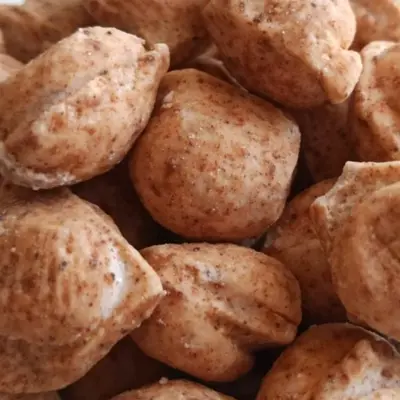 نقل نیشکری 300 گرم فدک (شکرپنیر)