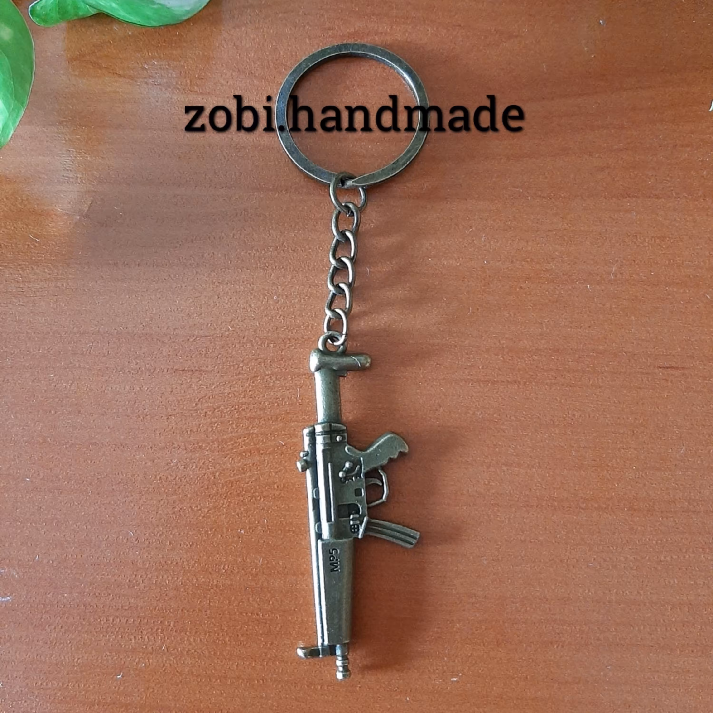 جاکلیدی تفنگ پر