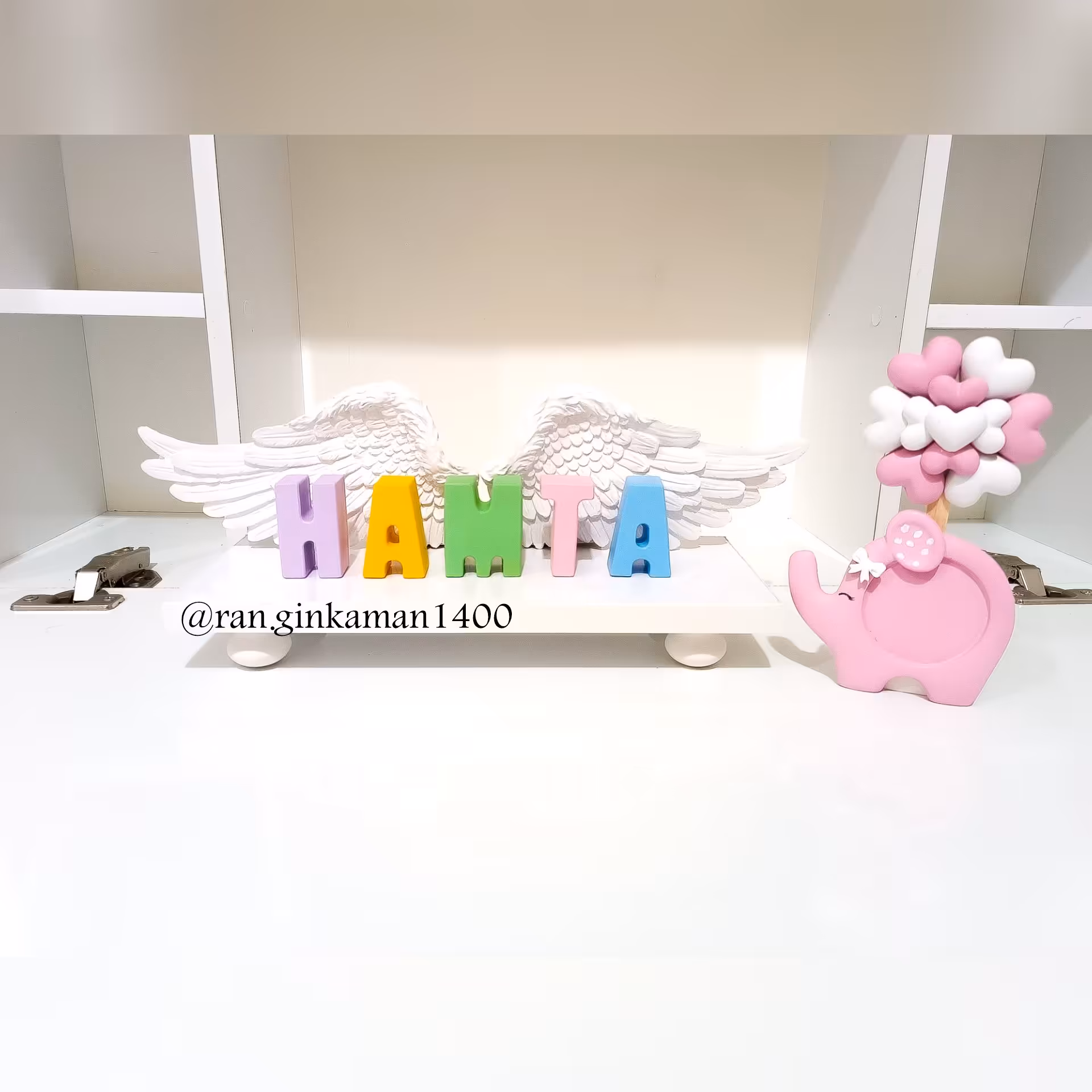 استند اسم طراحی اختصاصی با نام و رنگ و طرح دلخواه شما 