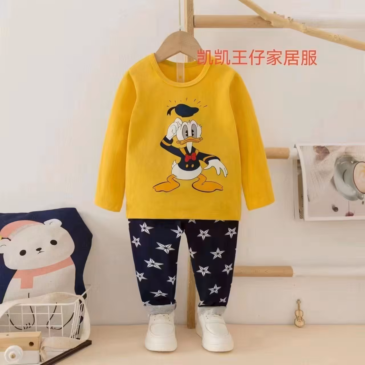 بلوزشلوارتوخونه وارداتی طرح اردک و گربه بسیار باکیفیت سایز 6570 و 75