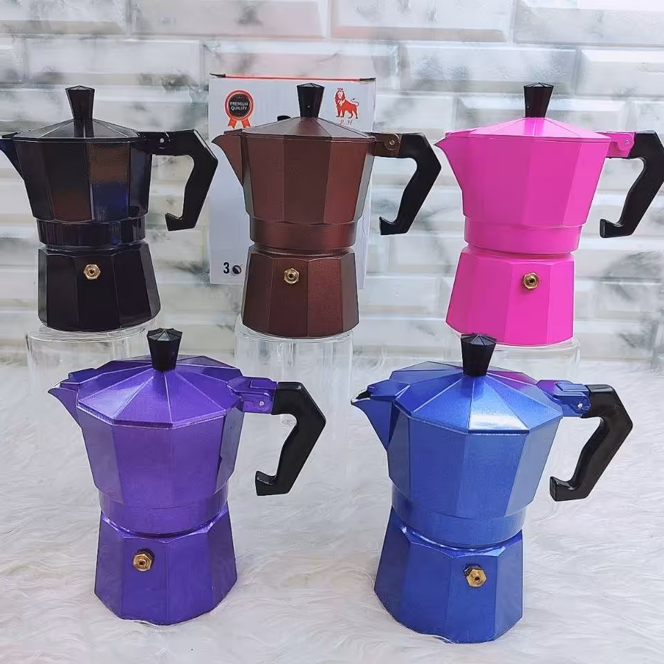 موکاپات (قهوه جوش) رنگی 3 کاپ آلومینیومی جهت سرو قهوه در منازل