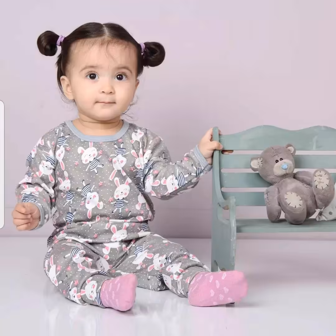ست بلوز و شلوار خرگوش زیبااااا
یه کار خوب با یه قیمت باور نکردنی
جنس کار نخ پنبه میباشد.
