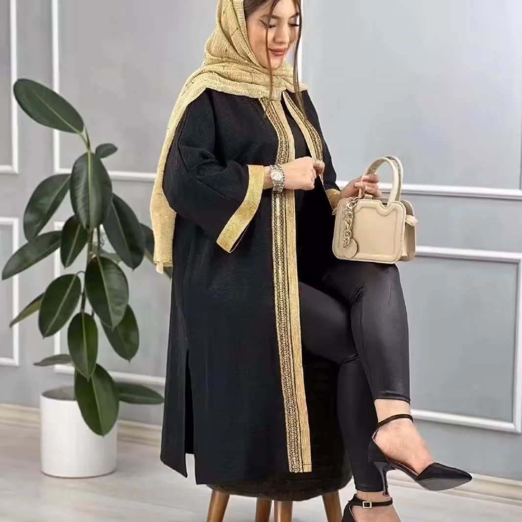 مانتو زنانه بابوس مشکی با حاشیه زری دوزی هندی