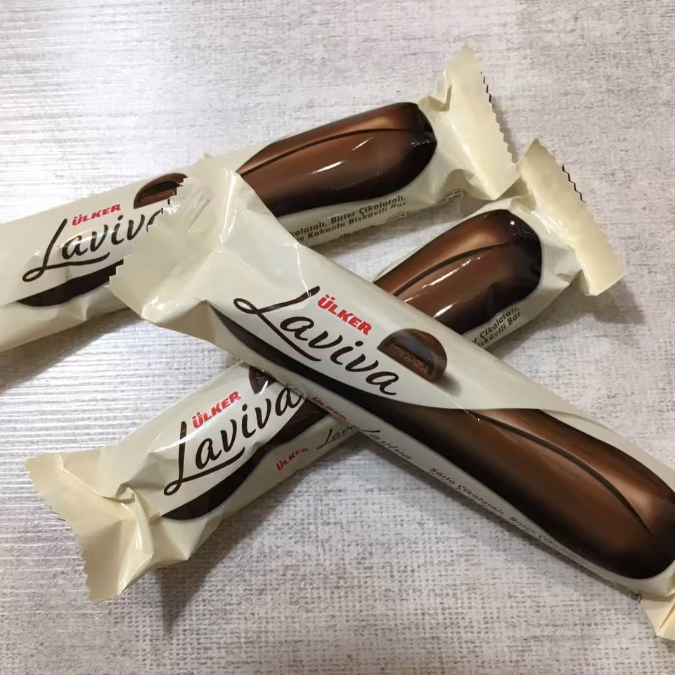 شکلات 35 گرمی لاویوا با مغز کاکائو اولکر ترکیه