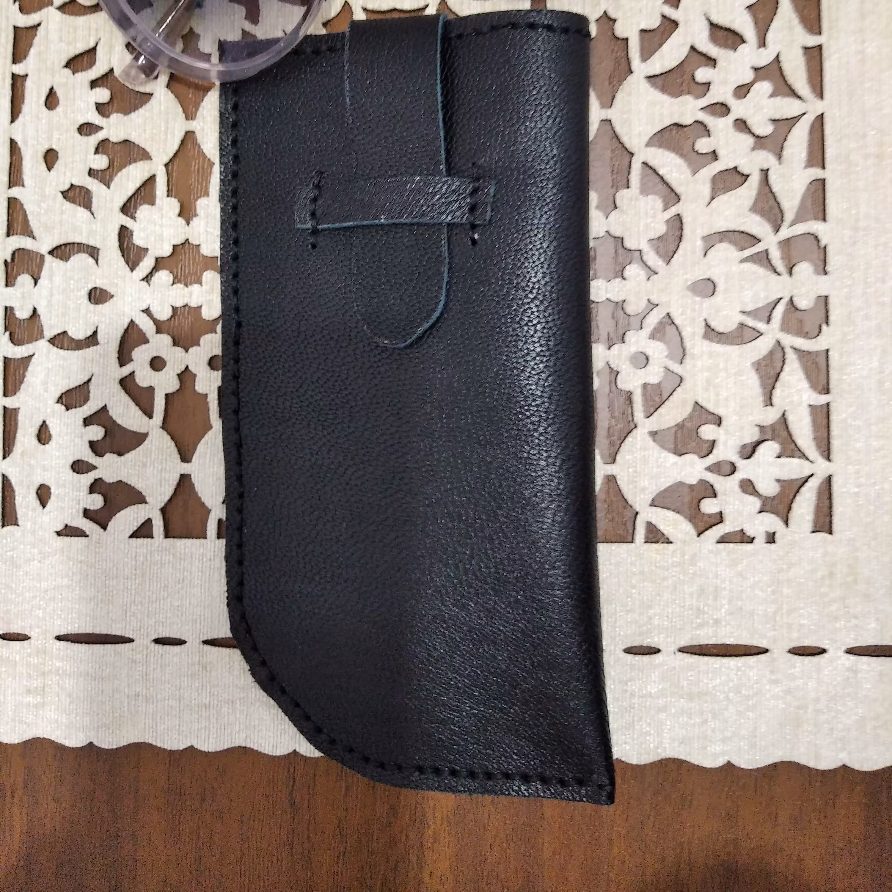 قاب عینک چرم طبیعی