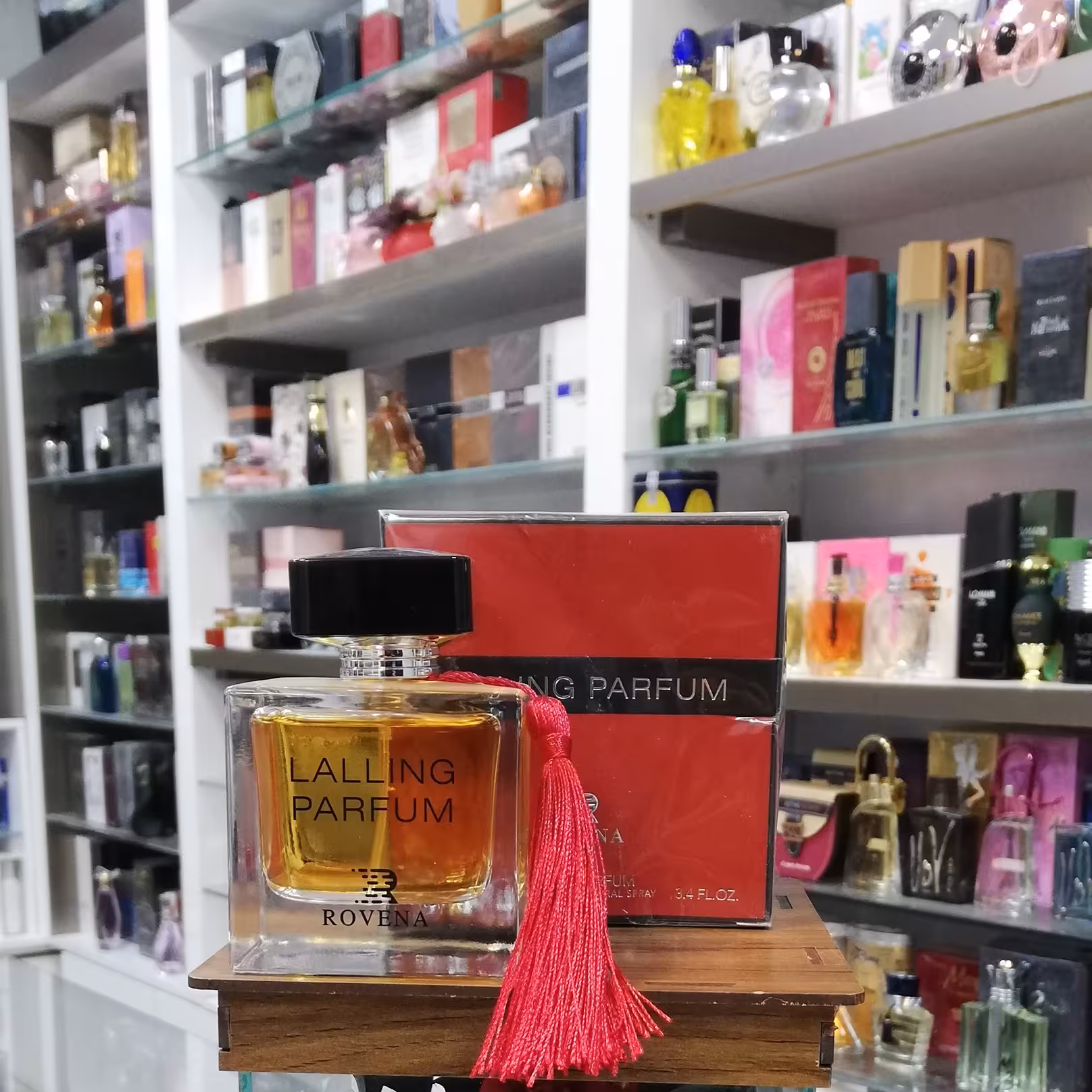 عطر ادکلن رونا لالینگ(لالیک) قرمز پرفیوم ROVENA Lalling Parfum