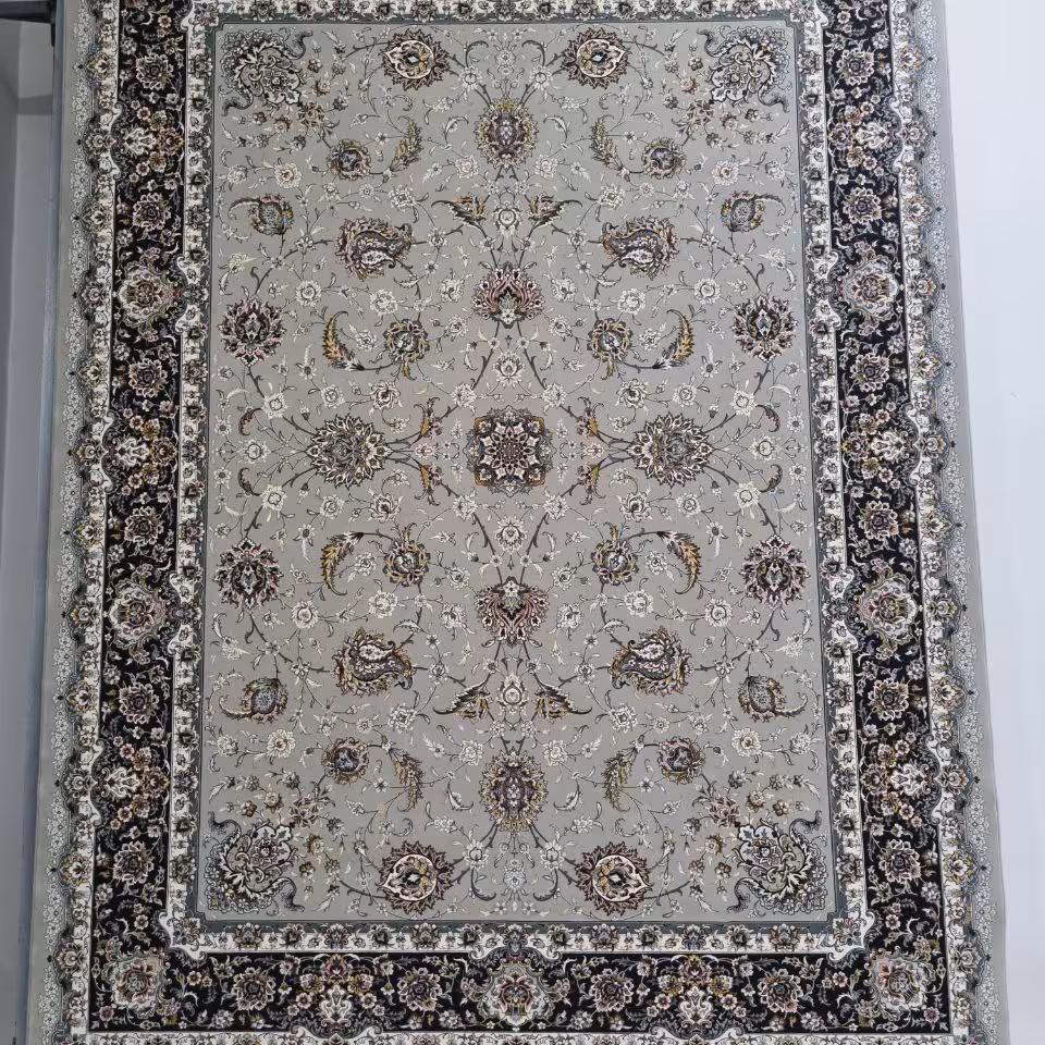 فرش پاتریس 700شانه تراکم 2550 طرح آوینا فیلی کناره یک در یک و نیم متری