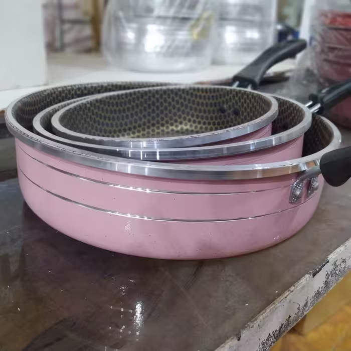 ماهی تابه سه تایی تک دسته زنبوری 