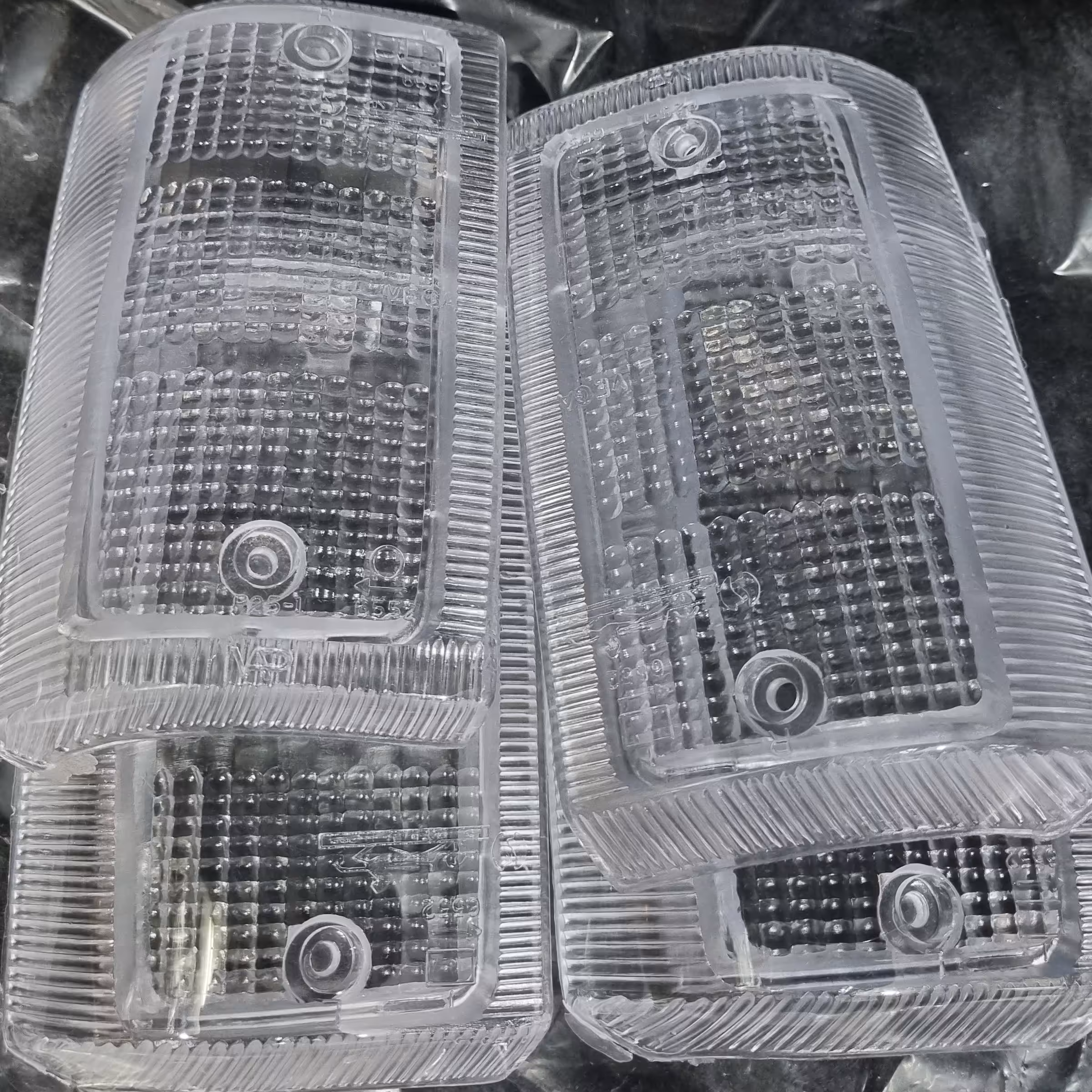 طلق راهنما پیکان سفید  راست