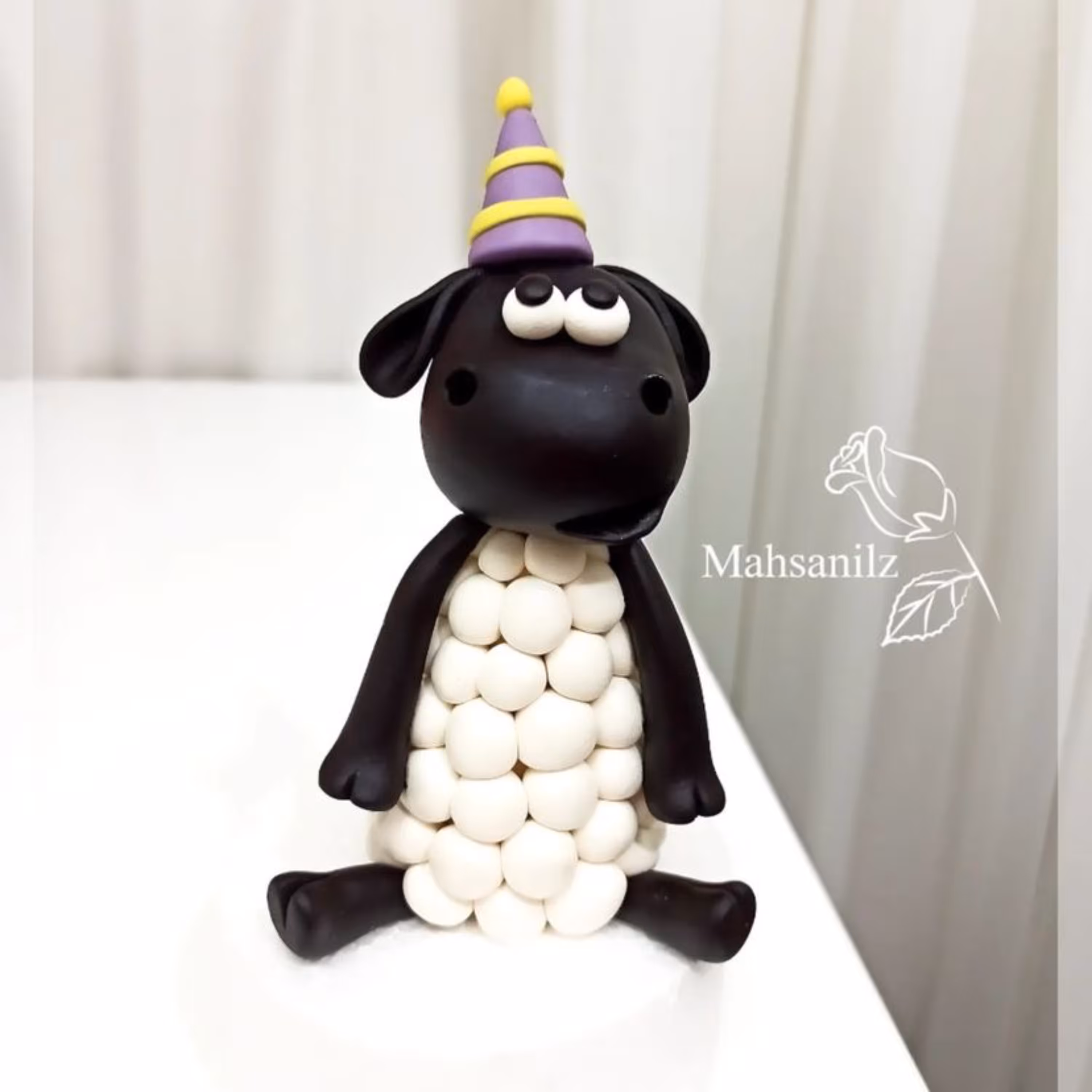 تاپر فوندانت بره  شخصیت کارتونی  shaun the ship