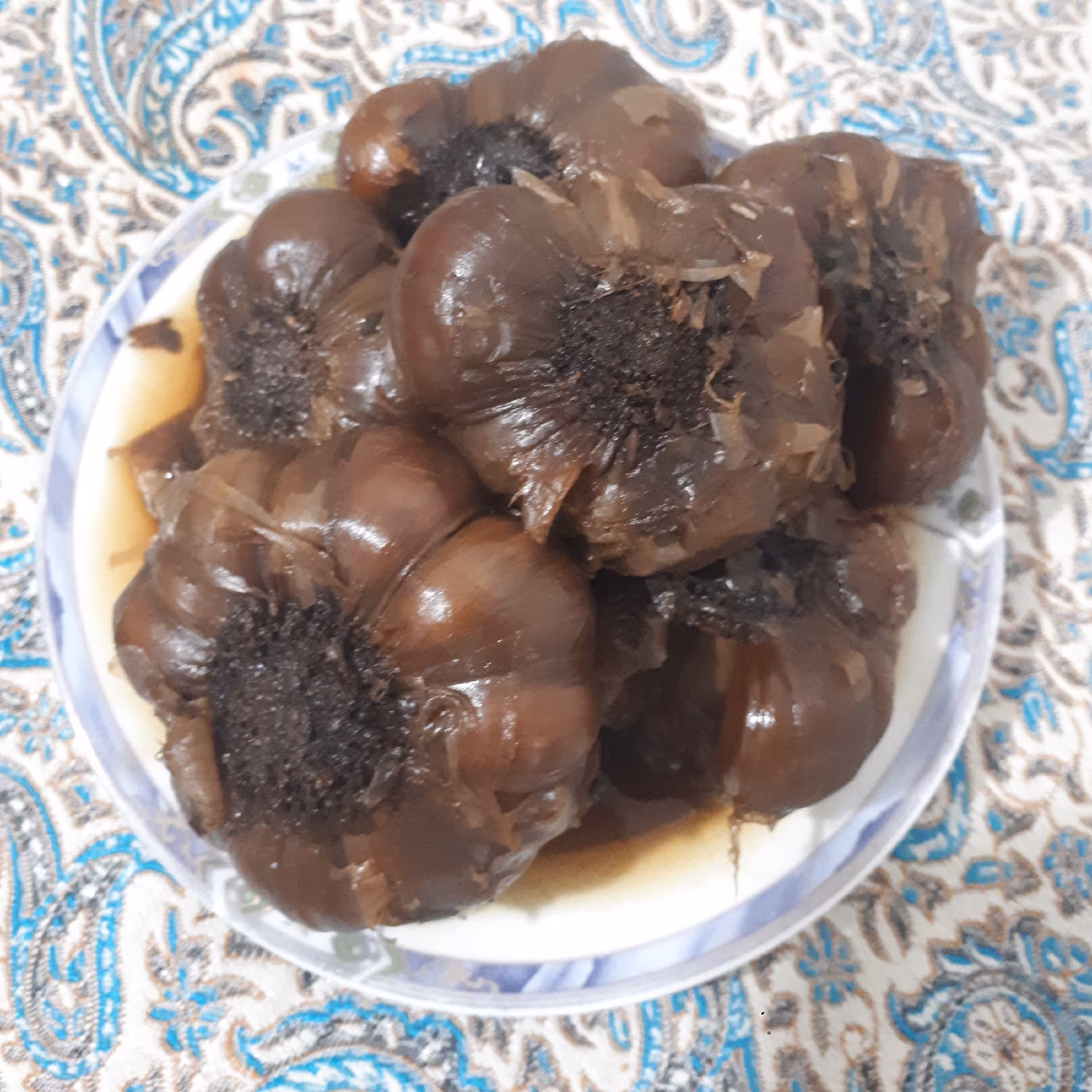 سیر ترشی چند ساله خونگی