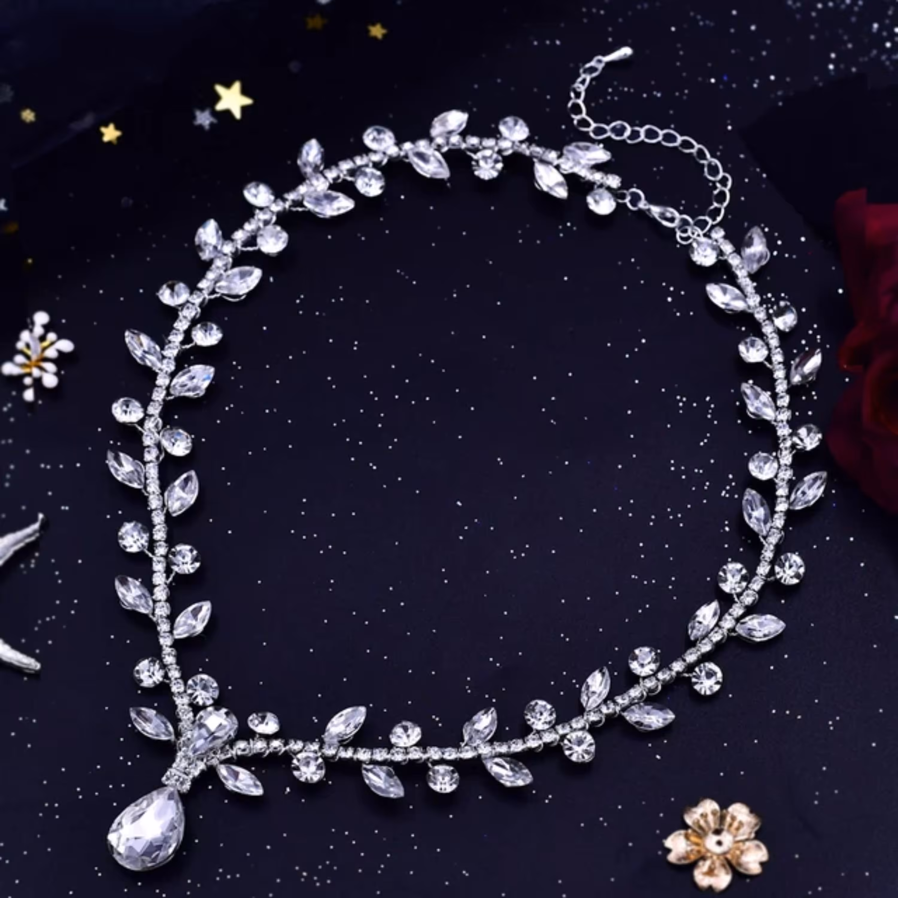 آویز پیشانی با سنگهای  مارکیز و گرد و اشکی