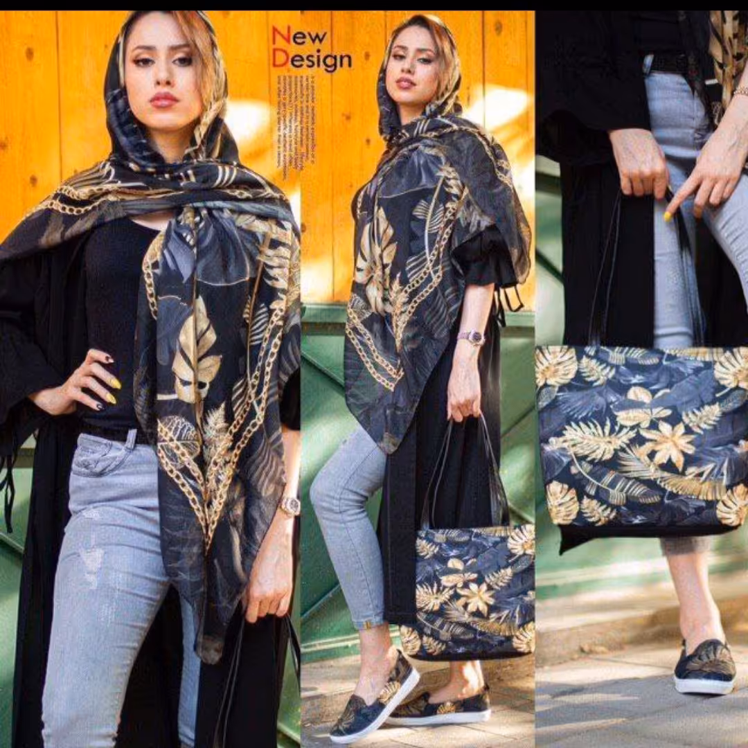 ست کیف و روسری برگ جنس روسری نخی چهار فصل 
قواره 140
جنس کیف پورشه(مثل مخمل اما ضخیم)