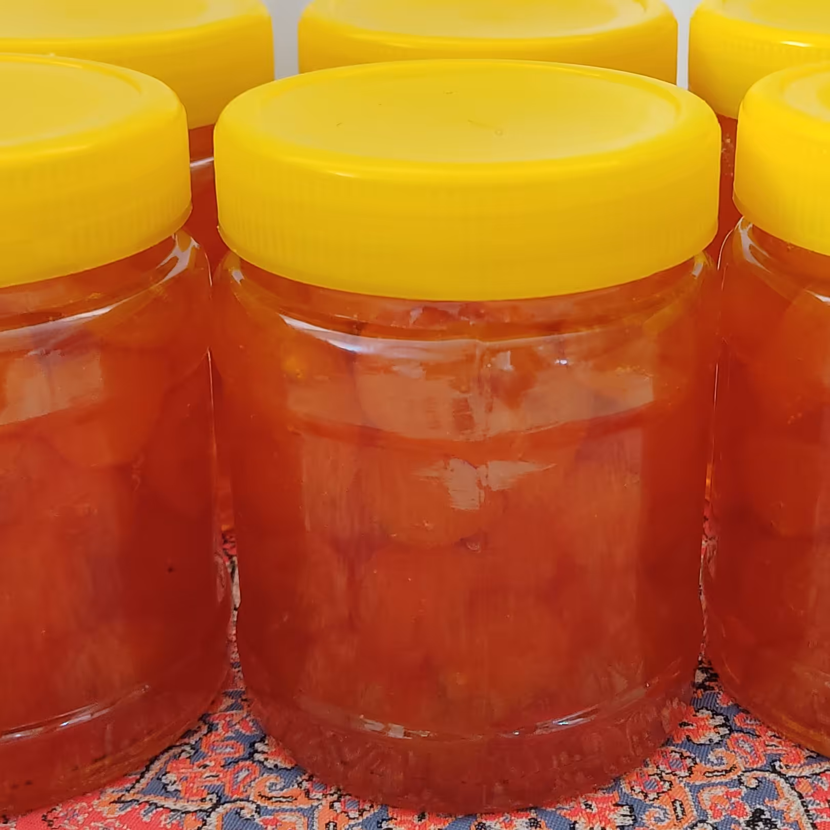 مربای کامکوات خونگی 