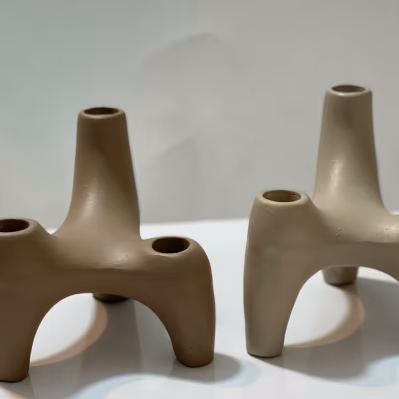 شمعدان طرح شاخه در رنگهای مختلف و بسته به نظر مشتری رنگ آمیزی میشه