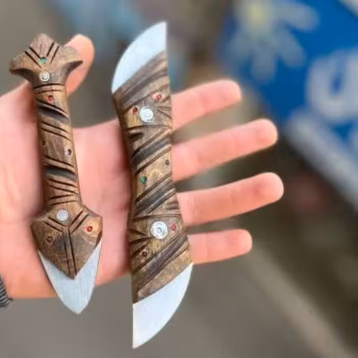 چاقو  نگینی