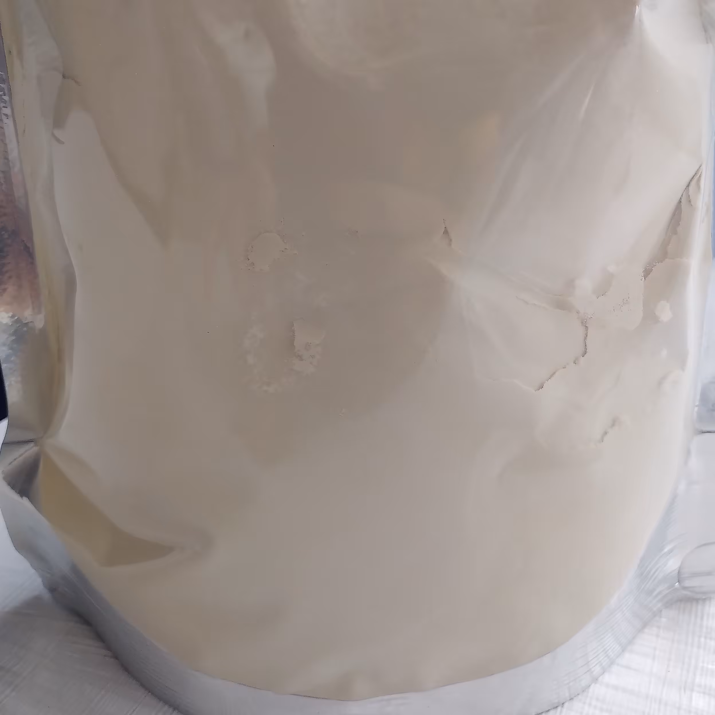 ایزوله سویا  در بسته بندی هایی با وزن های مختلف مناسب تولید سوسیس و کالباس