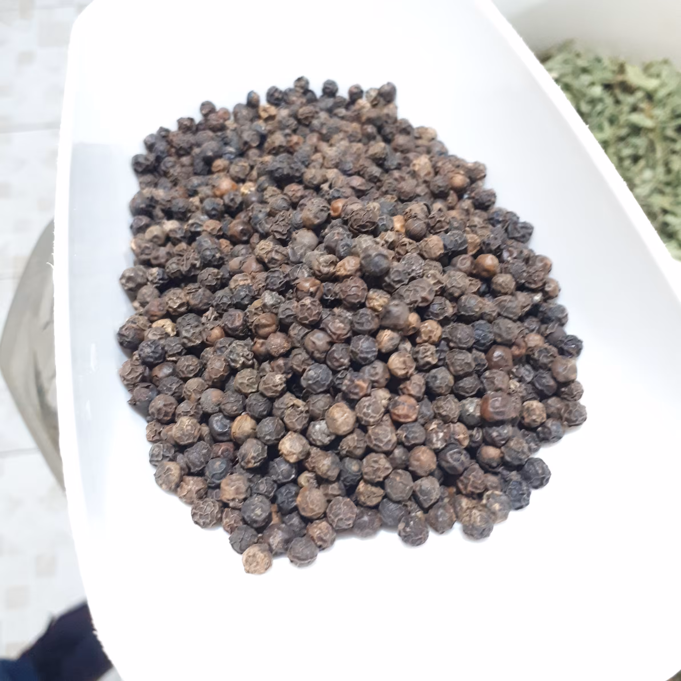 فلفل سیاه اعلا درجه یک (100گرمی)