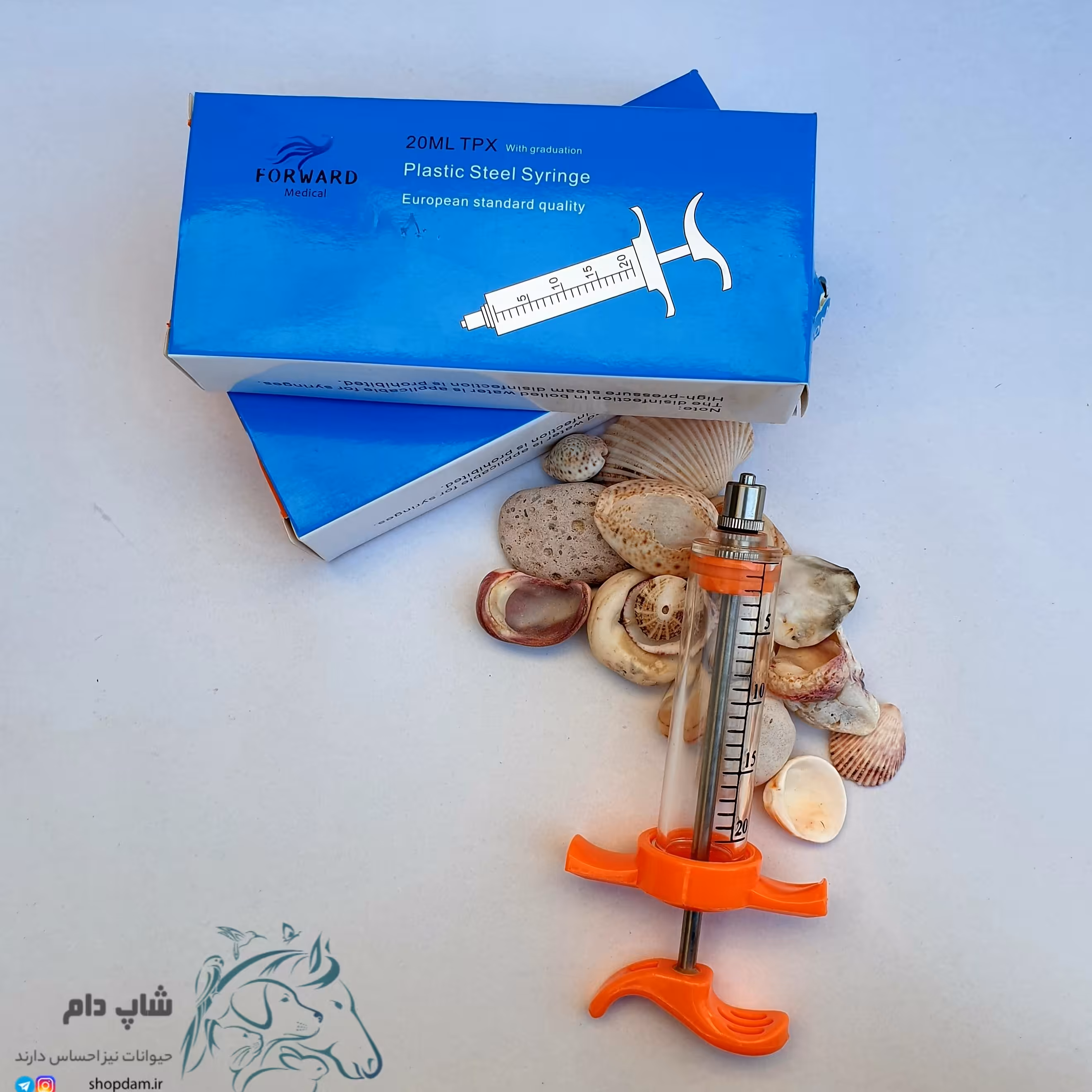 سرنگ سرلاک جهت خوراندن سرلاک برای پرندگان زینتی مانند  عروس هلندی  مرغ عشق و... 