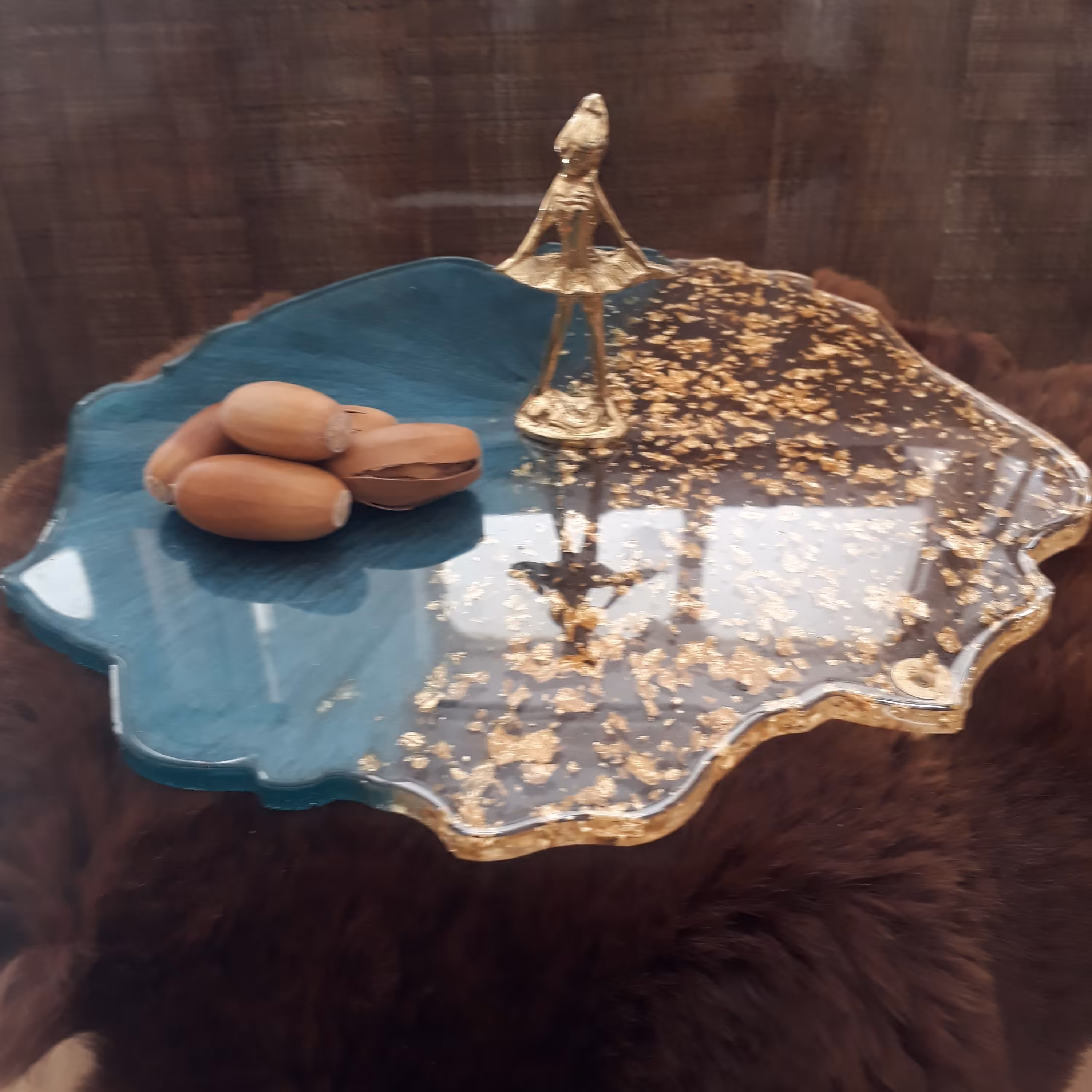 شیرینی خوری رزینی پایه دار(قابل سفارش در رنگ دلخواه)