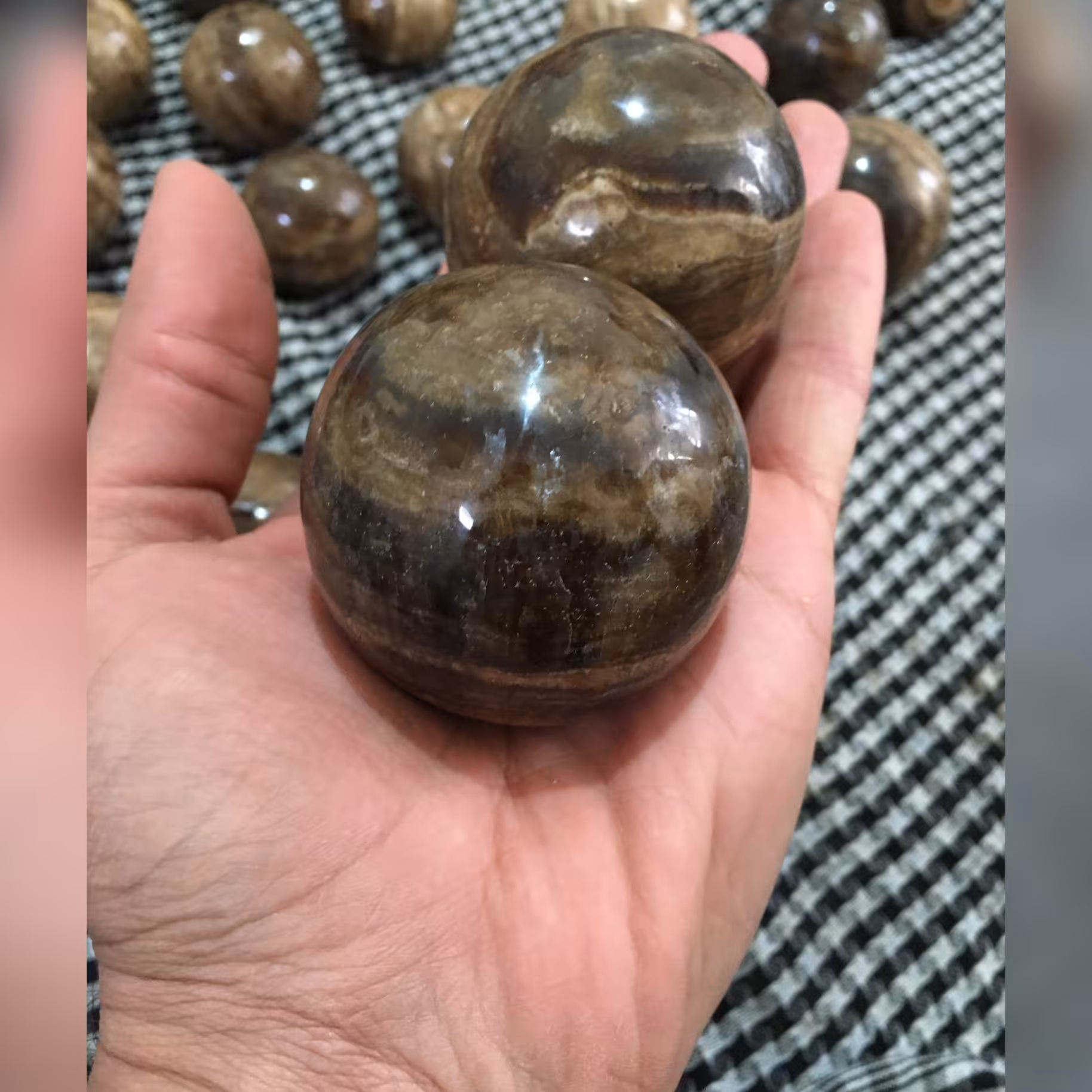 گوی آراگونیت