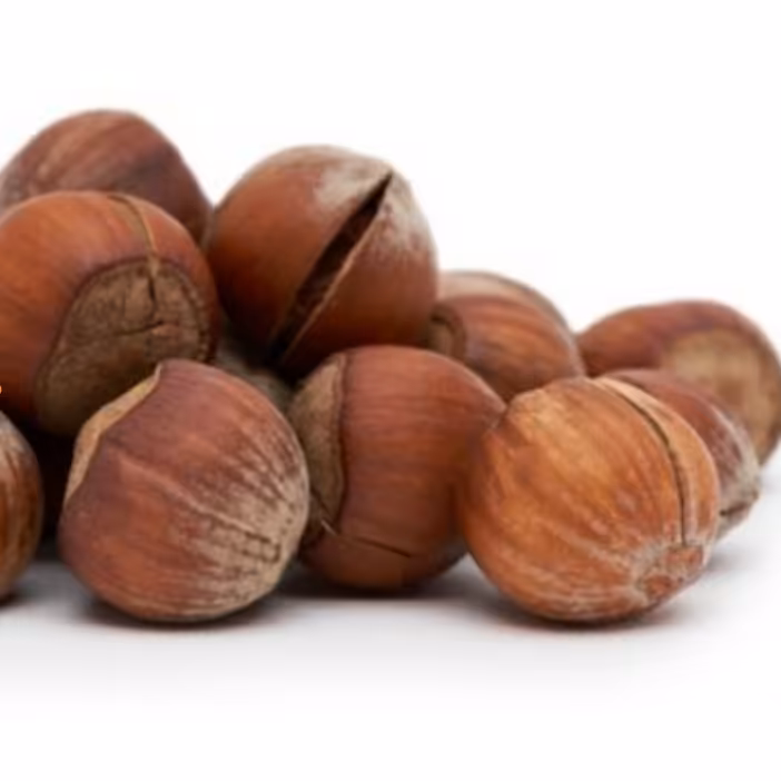 فندق(با پوست، خام، نیم کیلو)