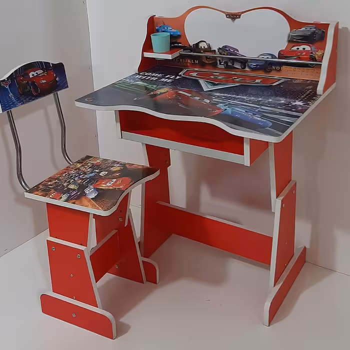 میز تحریر کودک طرح ماشین ها ( 3 الی 13 سال )رنگ قرمز ( پسرانه )