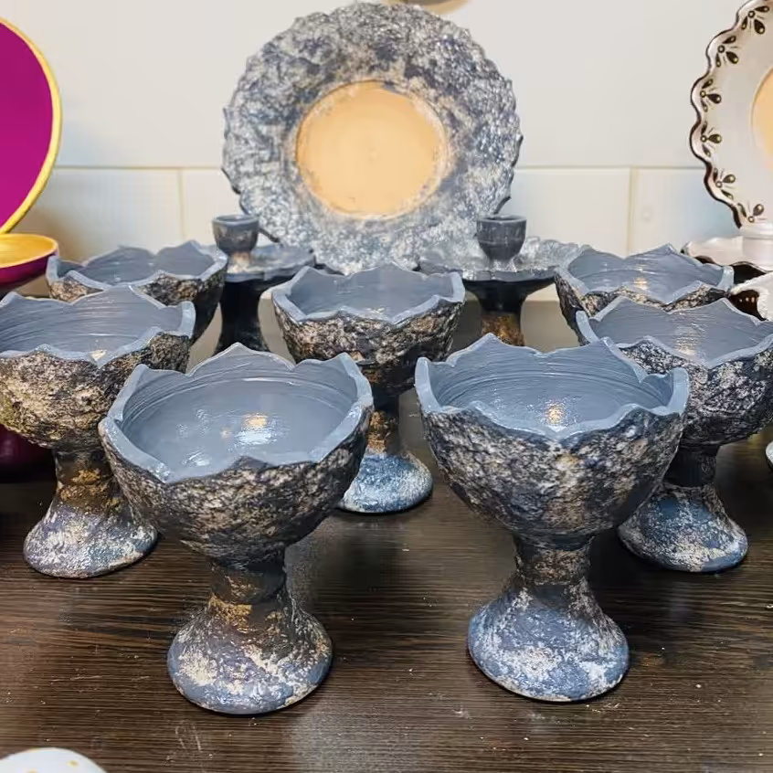 هفت سین سفالی پایه دار