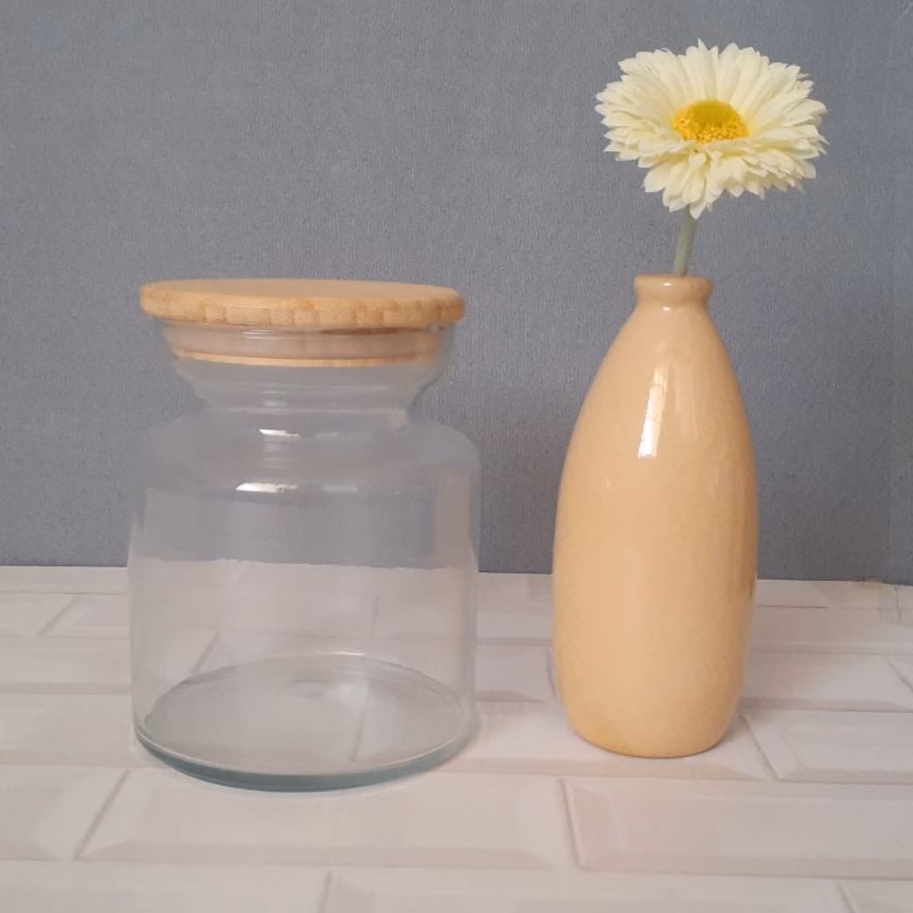 بانکه شیشه ای درب چوبی سایز کوچک