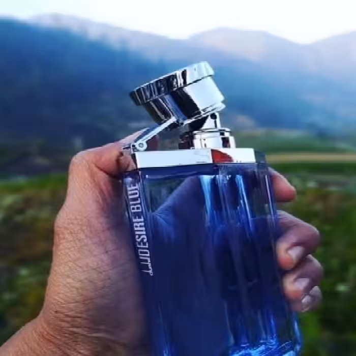 دانهیل آبی اسانس خالص وبسیارباکیفیت ازشرکت لوزی سوئیس